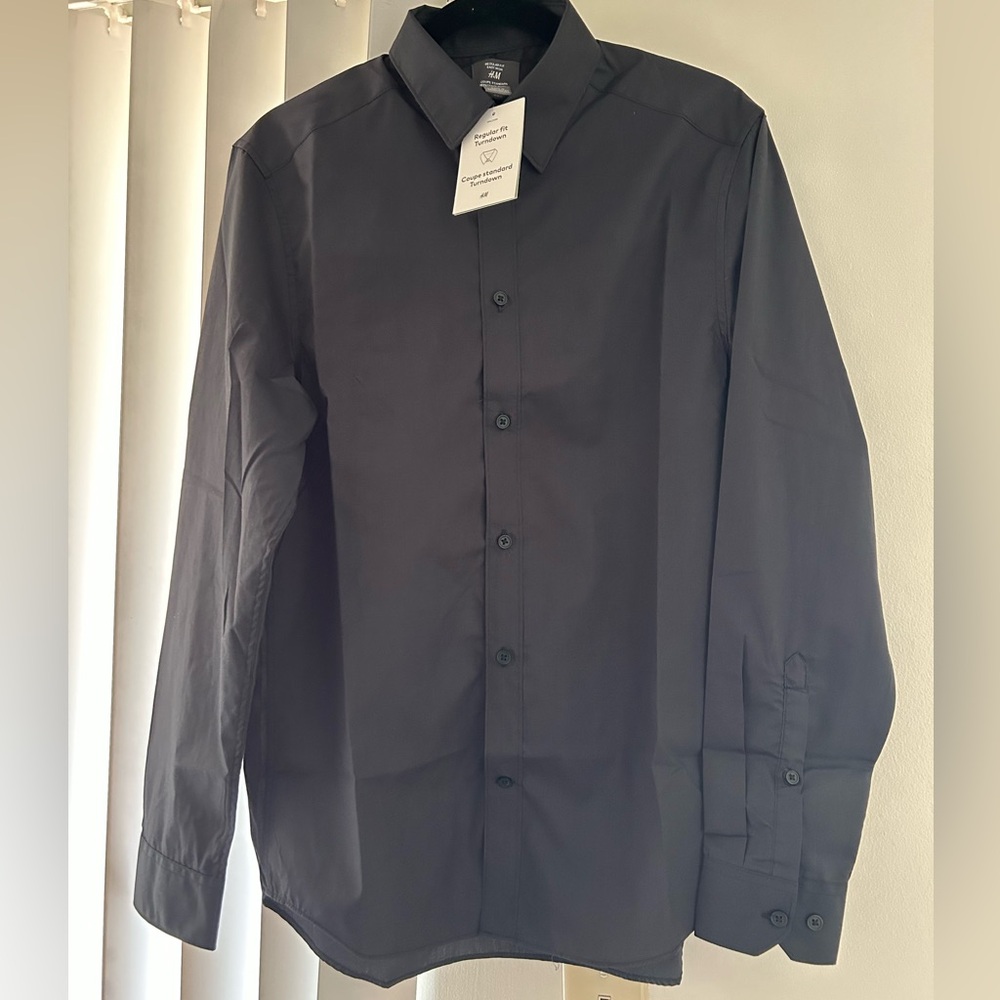 H&M Men’s (S) Black Shirt